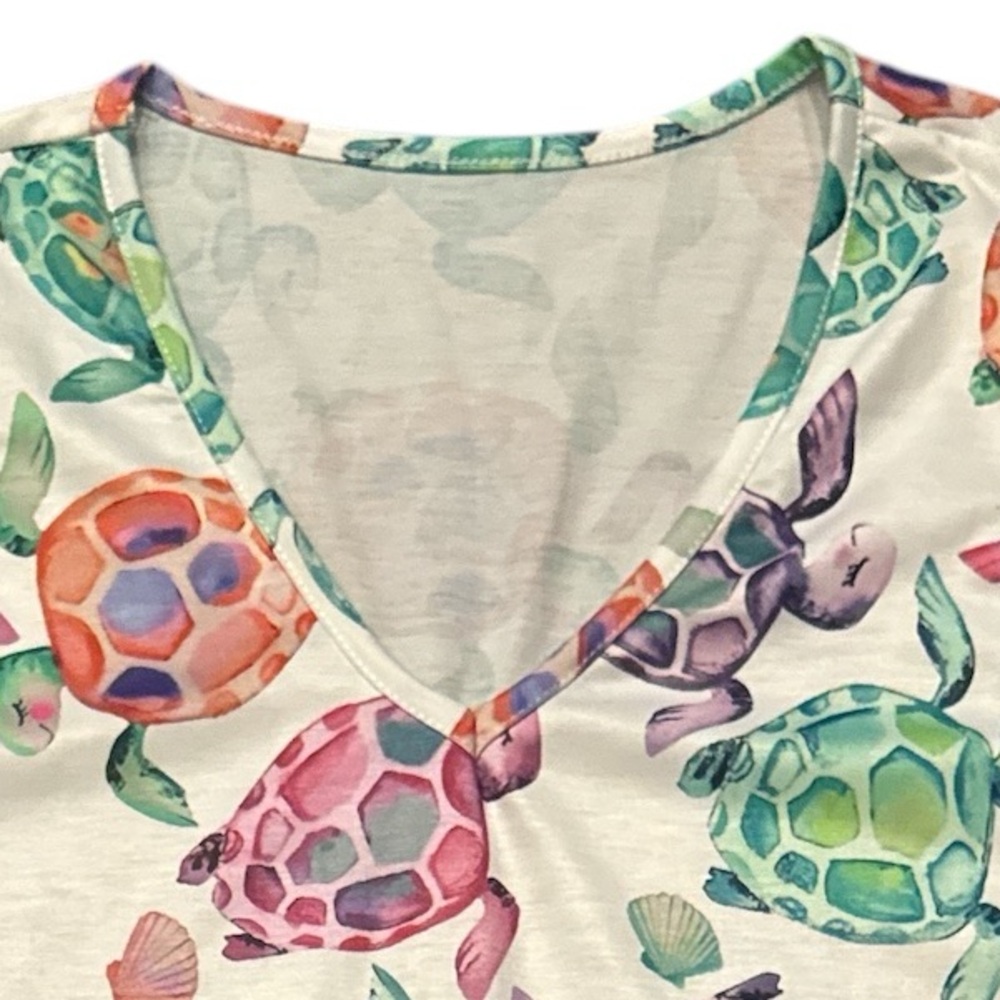 NWT Turtle Print Women's Sleeveless Top - Picture 4 of 5